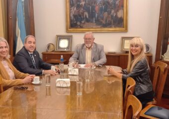 Firma de convenio con la Asociación Gremial de Abogados del Estado